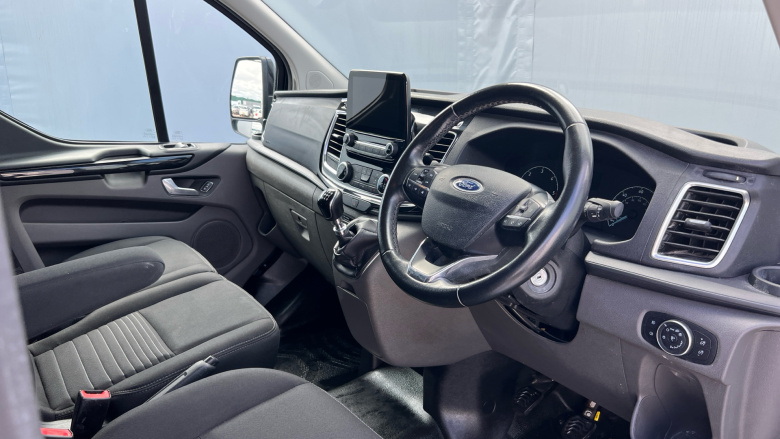 Ford Transit Custom 300 L1 Diesel Fwd 2.0 EcoBlue 130ps Low Roof Limited Van